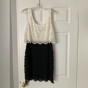 Black and white Guess dress. Size 8